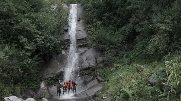Waterfalls in Bir Billing: the Gunehar & Bangoru trail